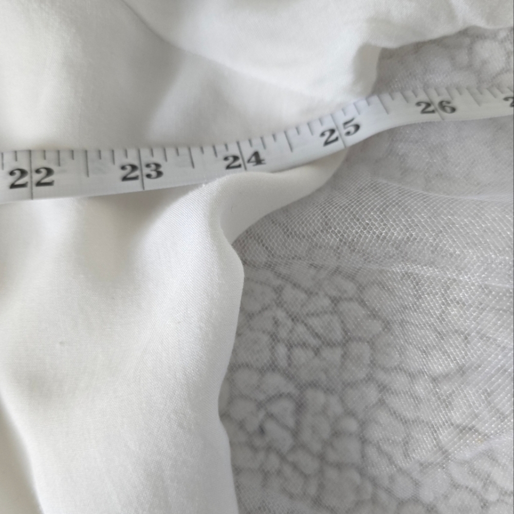 Solitaire Pure White Peasant Blouse w/Crochet Details Size 3X - Picture 6 of 11